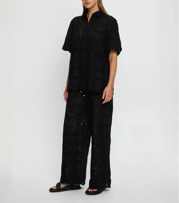 New Arrival Women Black Hollow Short Sleeve Shirt Stylish Casual Vacation Chic Blouse